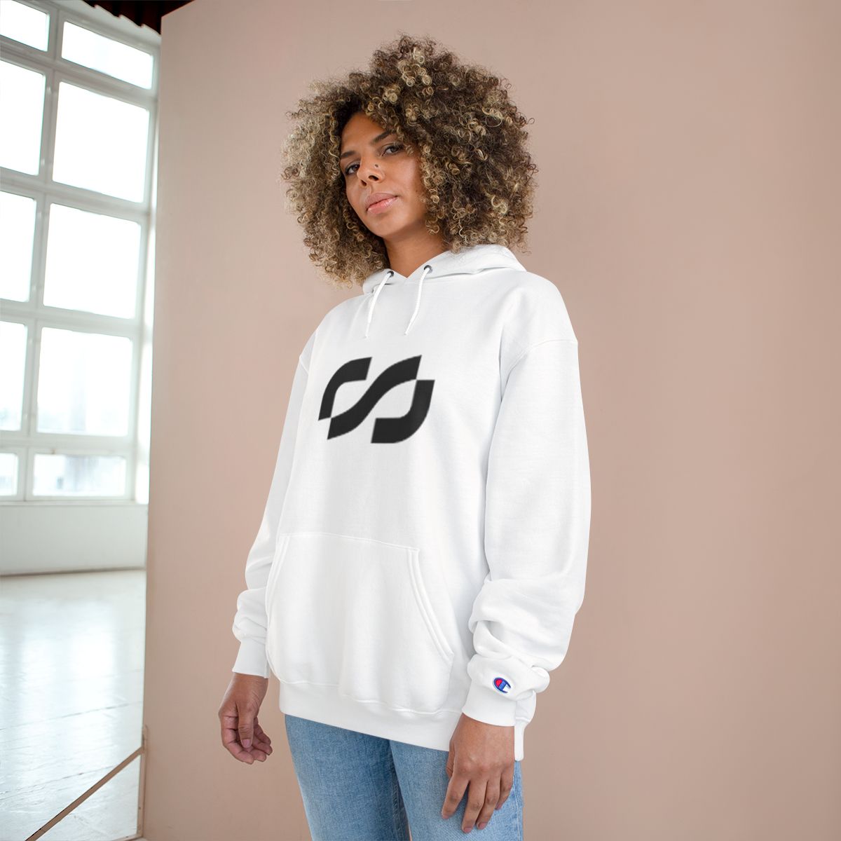 Minimalist Champion Hoodie | Trendy Unisex Sweatshirt for Everyday Comfort